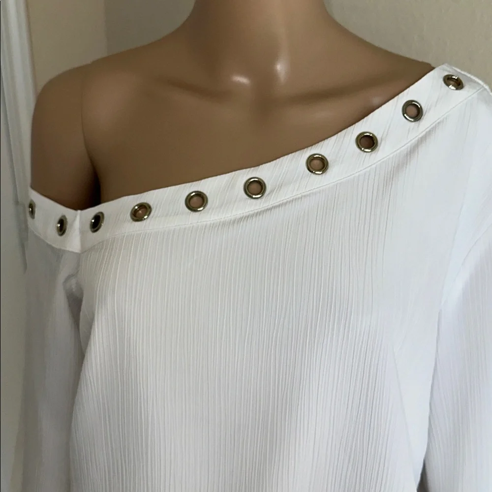 Jennifer Lopez Off-Shoulder White Grommet-Trim Blouse Size Large - Picture 5 of 16